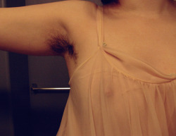 beanbird:girl-farts:   Pits and nipples to all, and to all a goodnight ♥  