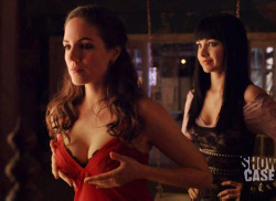 rachel-h:  fake—plastic—trees:  “The Bo cleavage is pretty epic. I mean, it’s so funny in the first season Ksenia, who plays Kenzi, would always like poke at it when I came in in the morning. She’d be like, ‘Oh, it’s so bouncy.’” —Anna