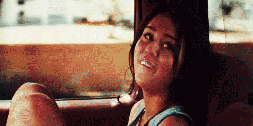 believeandsmile:  Quando estou sozinha, sou outra pessoa. (believeandsmile) 