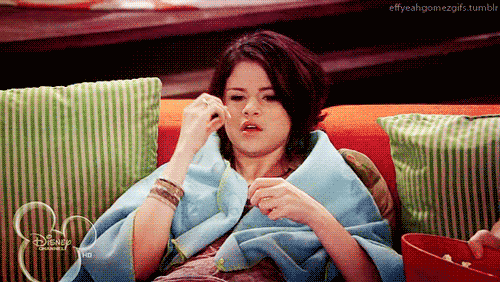 believeandsmile:  Quando estou sozinha, sou outra pessoa. (believeandsmile) 