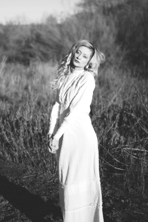 I’m a ghost. Theresa Manchester | Kristen Wrzesniewski