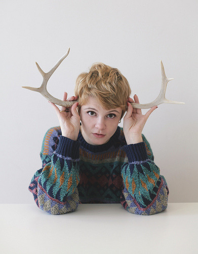 lesfemmes:  Reindeer (by valerie chiang) 