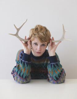 lesfemmes:  Reindeer (by valerie chiang)