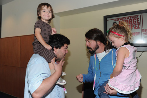 grohlbuns:  omfg jack’s kid  Omg, Jack Black makes good babies.