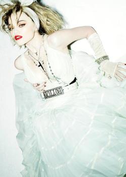 t-r-a-c-e-s:  Sky as Madonna. I love this whole shoot! x 