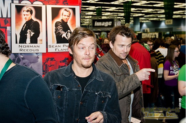 burnthebiggerpicture:  their faces omg rhjhasgiufgairjkf 