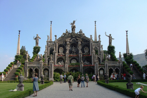 by Cristina 63 on Flickr.Beautiful gardens on Isola Bella - Lago Maggiore, Italy.