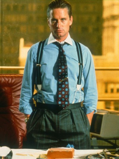 And thus begins my little Tumblr blog dedicated to the 1980s fashionable man. Who better to begin than with that icon of Reagan-era greed and excess, Gordon Gekko– so memorably played by Michael Douglas in Wall Street? His suspenders were legendary.