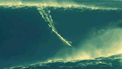 surf-salt:  beach-ed:  ocean-meditation:  mattyhealy: Garrett McNamara breaks the world record for the largest wave ever surfed. (90 ft)  holy fuckkkkkk  someone finally made a gif!!   ♒♒♒ Surf-Salt ♒♒♒ 