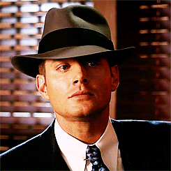 balthazarsfavoritevneck:  #danneel better have told him to fuck her with that suit