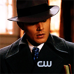 balthazarsfavoritevneck:  #danneel better have told him to fuck her with that suit