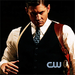 balthazarsfavoritevneck:  #danneel better have told him to fuck her with that suit