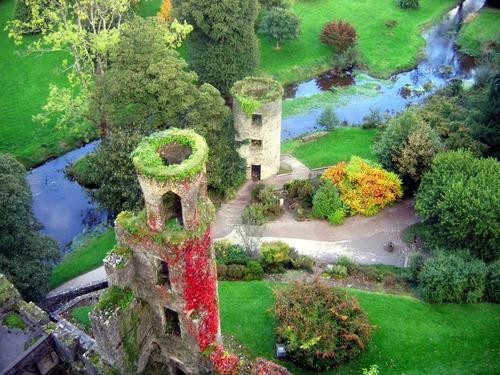 bluepueblo:  Blarney Castle, Cork, Ireland photo via morninglatte 