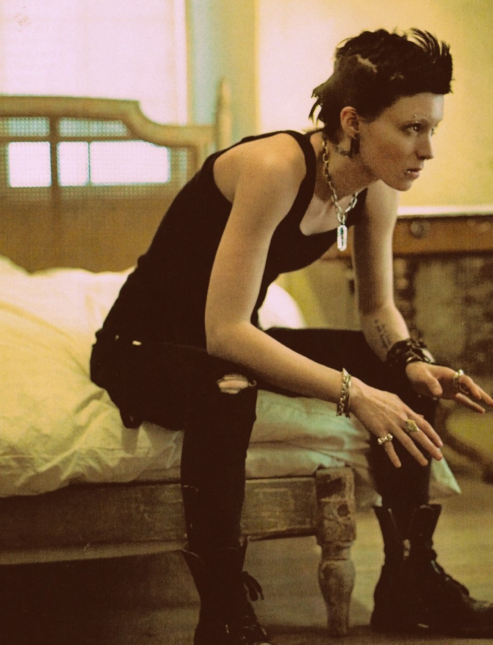 yourdignity:  Rooney &gt; Noomi