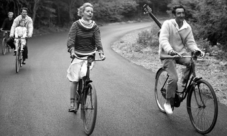 bikehype: François Truffaut (06/02/1932 - 21/10/1984) Cena do filme Jules et Jim, com Jeanne Moreau 
