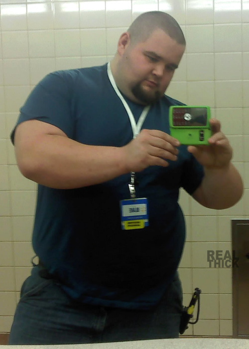 real-thick:Meathead Monday - Big Man at WorkBig thick guy: big thick body, big thick neck, big thick