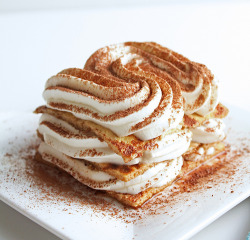 kitchenelves:  Caramel Machiatto Tiramisu 