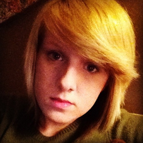 //I wanna have friends that let me be, all alone when being alone is all that I need.  (Taken with instagram)