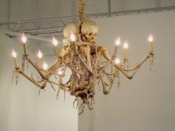 gorettmisstag:  Capuchine Chandelier by Tony