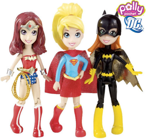 Sabe a polly pocket, a bonequinha que a maioria das garotas no mundo já tiveram? Elas cresceram e deixaram de brincar, e agora olha a polly da nova geração: