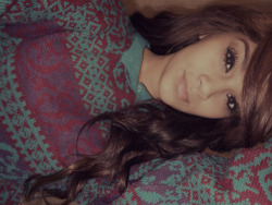 fucckyoubitcch:  http://fucckyoubitcch.tumblr.com  follow me for similar pics on your dash ^-^ want a follow back ? simply ask ✝♡