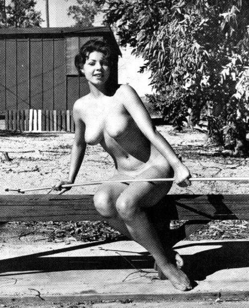 http://nudevintage.tumblr.com/post/16013333636