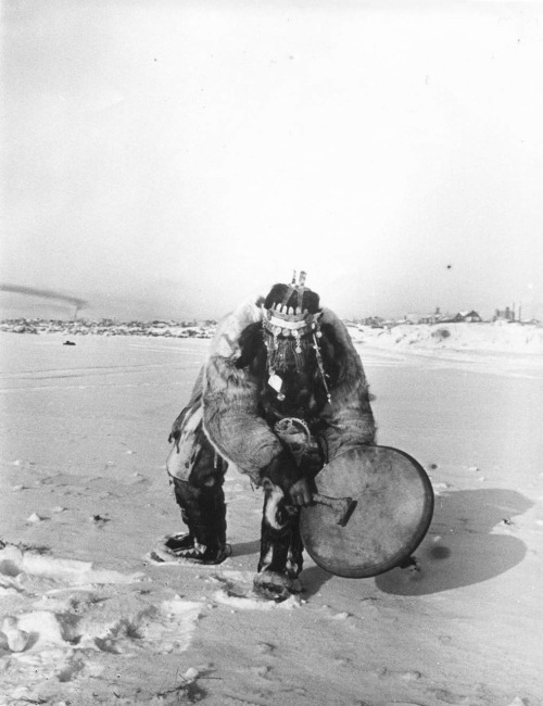 gnlxyng:Siberian Shaman.