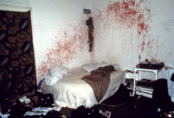  bloody bedroom in a squatted house (1984)