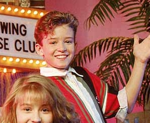 theguywithpurpose:  The guy on Britney’s left looks like young Ryan Gosling :D
