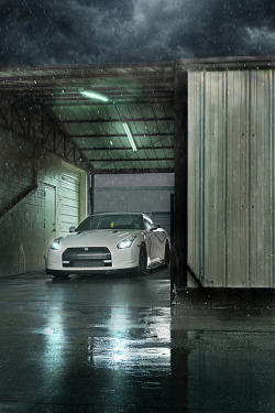 yrys-automotive:   Calm Before the Storm (Explored) by Pepper Perfect on Flickr. 