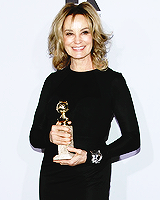  Jessica Lange (Best Supporting Actress in a Series, Miniseries or TV movie for American