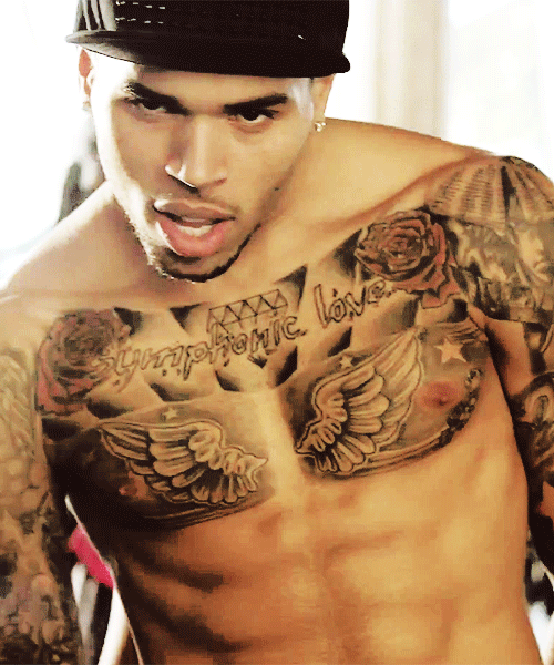Chris needs to get back to looking like this