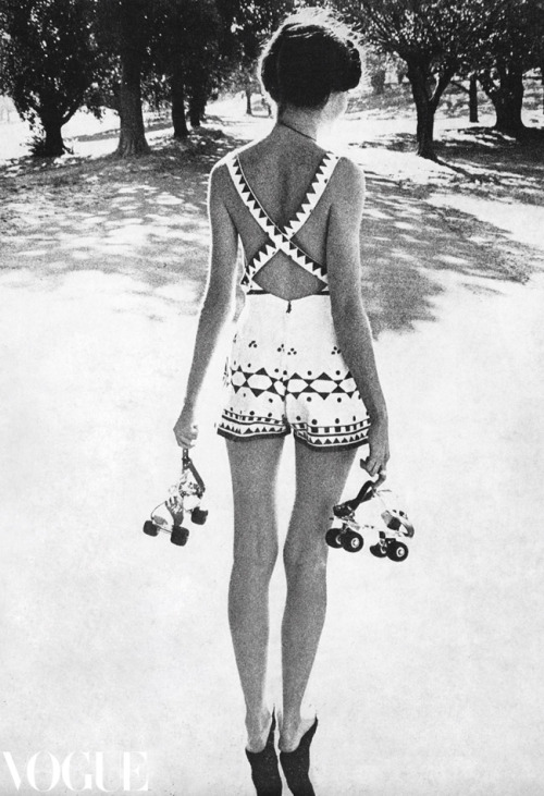 vogueaustralia: Vintage Vogue Tuesday #29Every Tuesday we bring you an iconic Vogue Australia image 