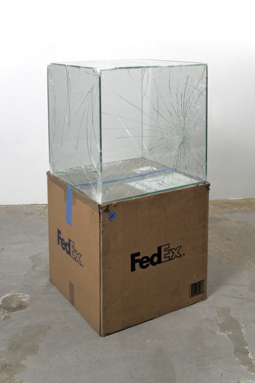 josephconiff:  Walead Beshty FedEx® Large Kraft Box ©2005 FEDEX 330508 REV 10/05 SSCC, International Priority, Los Angeles–Brussels trk#865282057953, October 27–30, 2008, International Priority, Brussels–Los Angeles trk#866071746385, December