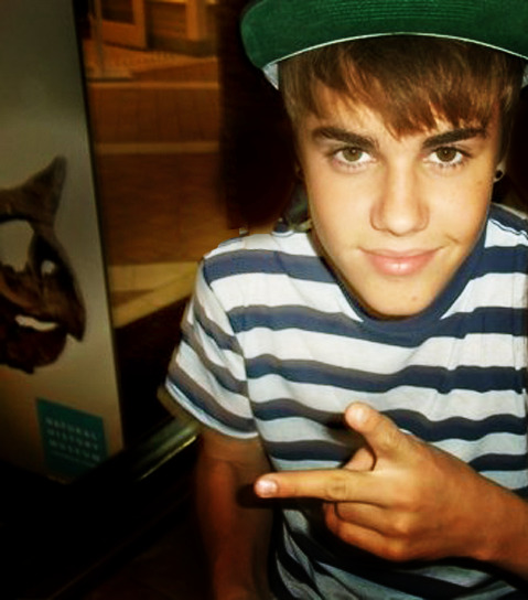 mechamociumes:  Você será meu Kidrauhl e eu serei sua Shawty, pra sempre. (MCC)