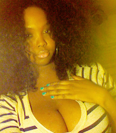 dancingsosleazy:  big ole head. 