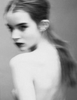 &ldquo;Gallerina&rdquo;:// Model: Ali Michael Photographer: Paolo Roversi Magazine: New York Times Magazine Holiday 2007