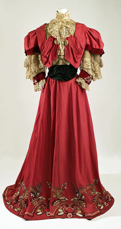 Dress Jeanne Paquin, 1905-1907 The Metropolitan Museum of Art