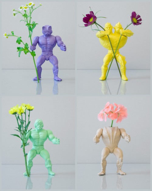 DIY Inspiration: &ldquo;Power Flower&rdquo; Plastic Toys Holding FlowersUpdated 2019This is a totall