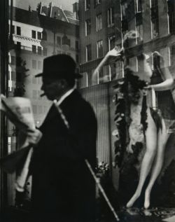 liquidnight:  Lisette Model New York, n.d.