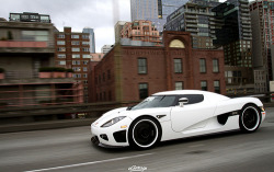 automotivated:  Koenigsegg CCX matte white (by eGarage.com) 