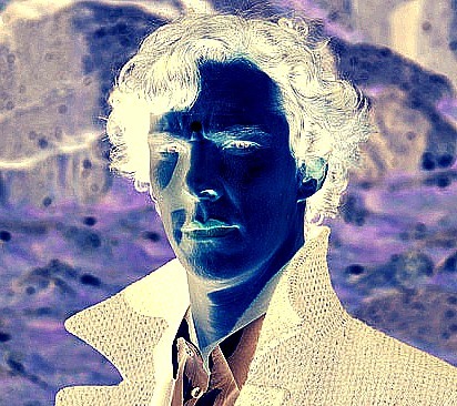 hiiddles:  Stare at the dot for 30 seconds, and then blink really fast. You’re welcome.  