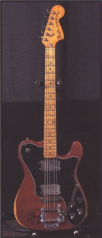nirvananews:  Sonic Youth guitars.