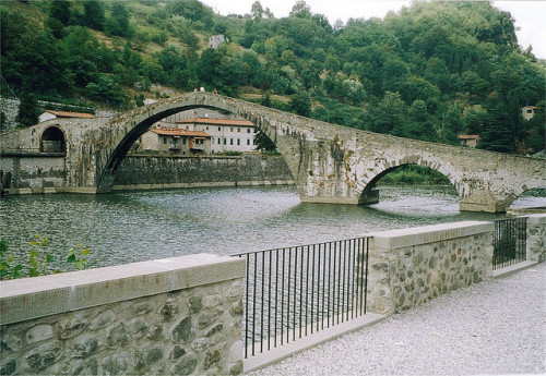 Ponte del Diavolo (2) by martin.w1 on Flickr.