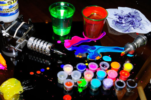 ifellforchaos:  I wanna be a tattoo artist D:
