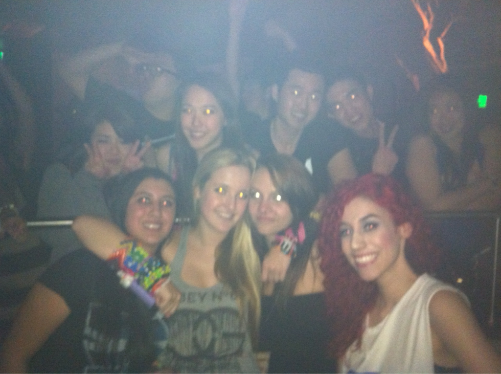 andromedalove:  Gotta love the tumblr ravers :) I love you all and am glad we could