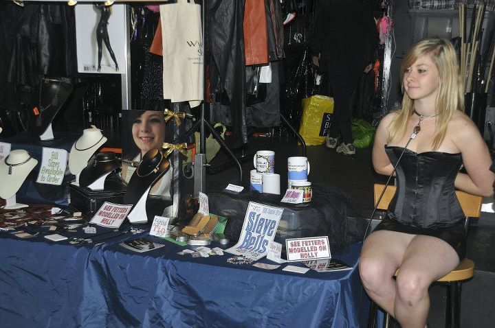 wyredslave:  Holly Toy at the Birmingham Bizarre Bazaar.  Holly was modelling at