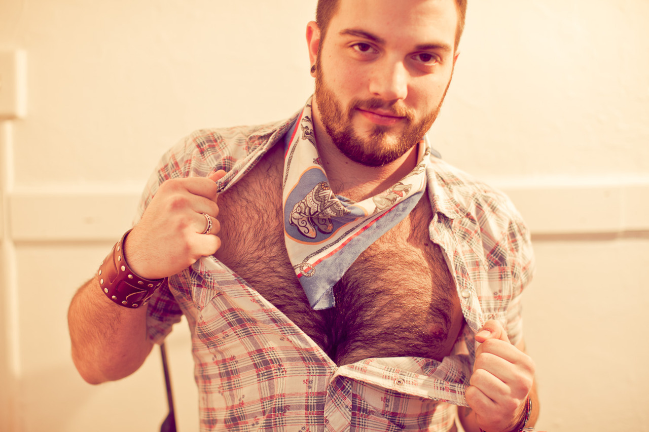 maxxelliott:  Maxx Elliott, Copyright 2011 Marlen Boro, all rights reserved 