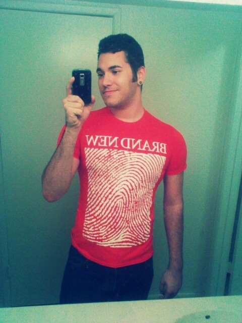 flyingfecks:   I have the best of friends. Yay for delayed Christmas presents. 