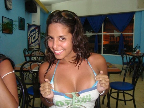 sololatinas:  she is from caracas venezuela recuerden que pueden enviar sus fotos